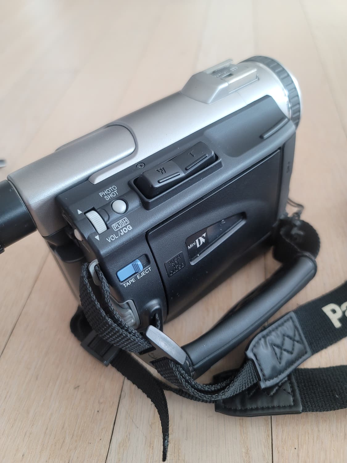 파나소닉 MiniDV 캠코더 PV-DV200D 6mm 비디오 카메라 상품이미지3