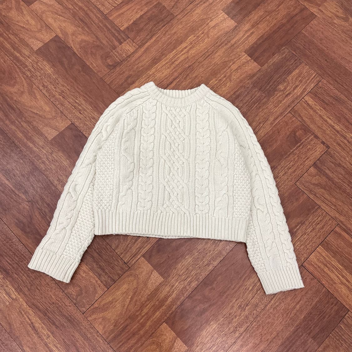 언앤써드미스테리 케이블 스웨터 상품이미지1