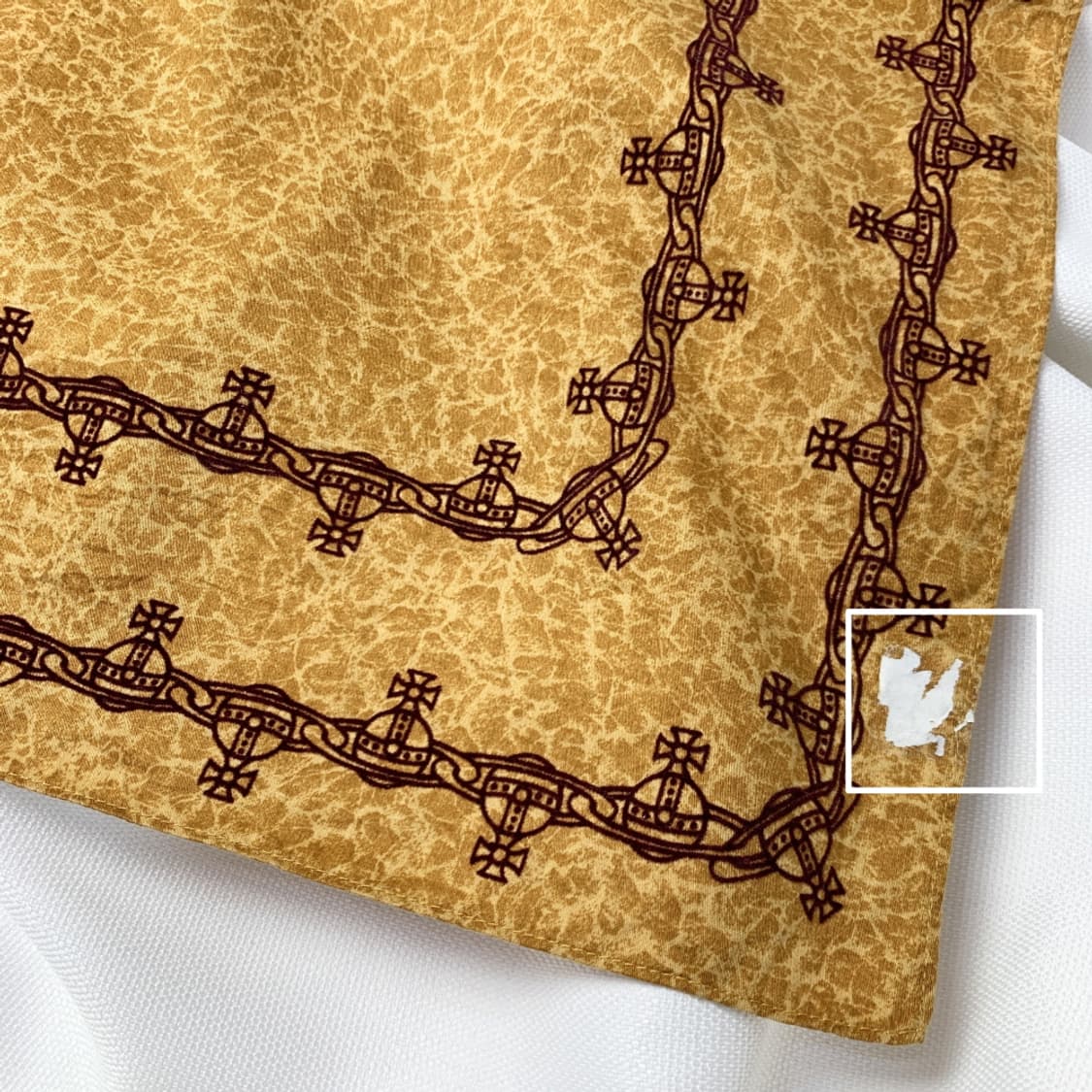 [정품] 비비안웨스트우드 로고 양면 빈티지 쁘띠스카프 손수건 상품이미지2