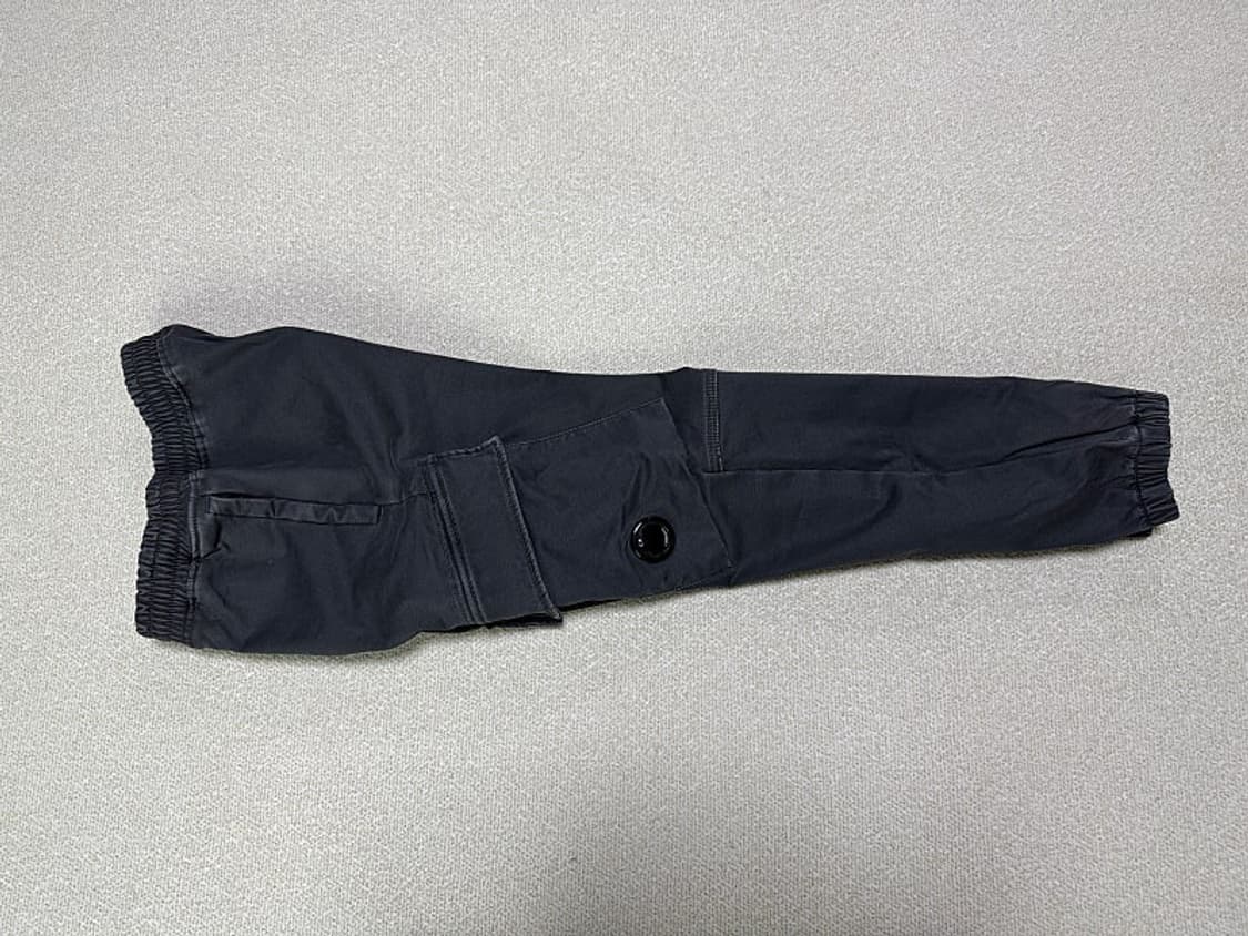 C.P 콤퍼니 카고 조거팬츠 남성용 34인치 상품이미지1