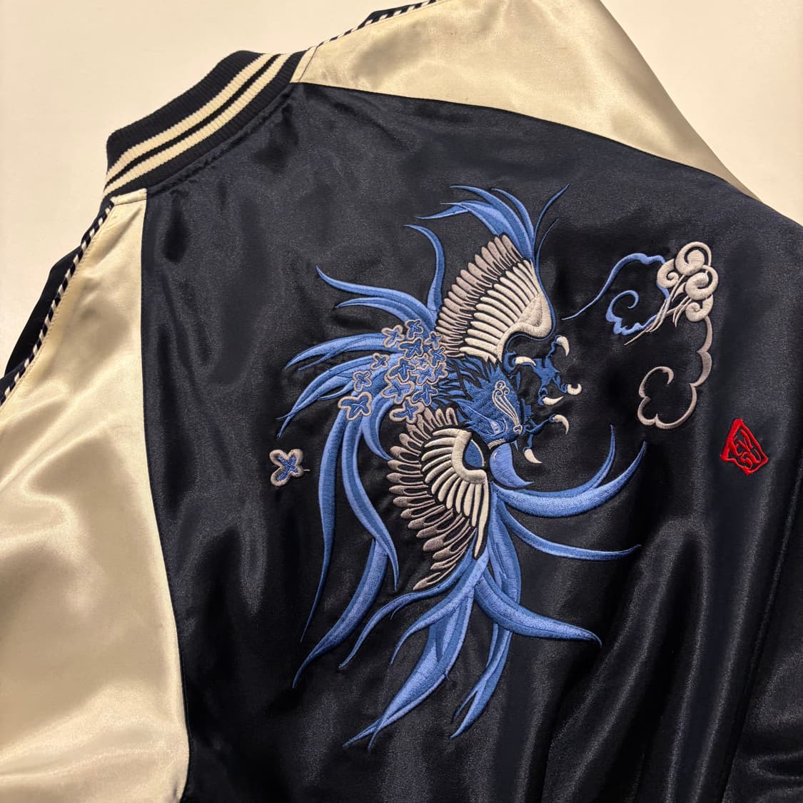 [95] 에비수 자수 봉황 점퍼 블랙/골드 스카쟌 D50 상품이미지9