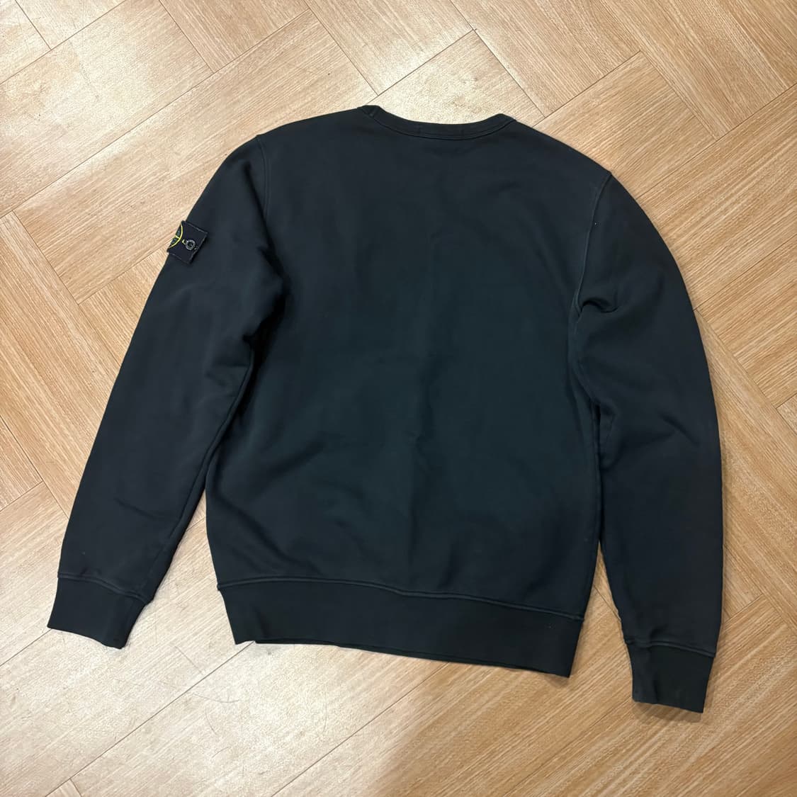 스톤아일랜드 20ss 와펜 히든 지퍼 포켓 스웻셔츠 상품이미지6