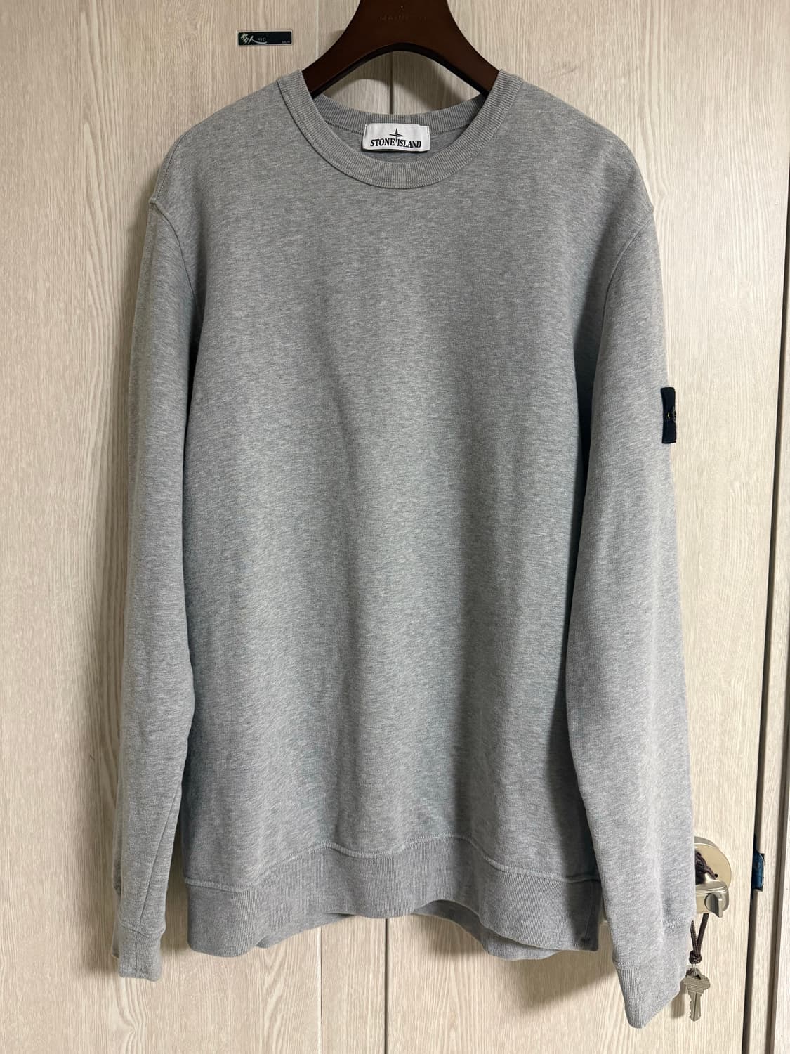 스톤아일랜드 브러쉬드 코튼 플리스 맨투맨 XL 상품이미지1