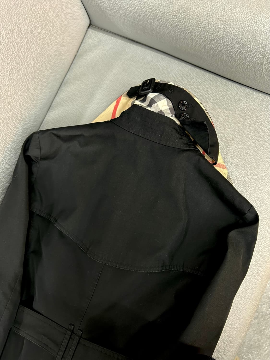 버버리 여성 블랙 트렌치코트(UK6/44~55) 상품이미지5