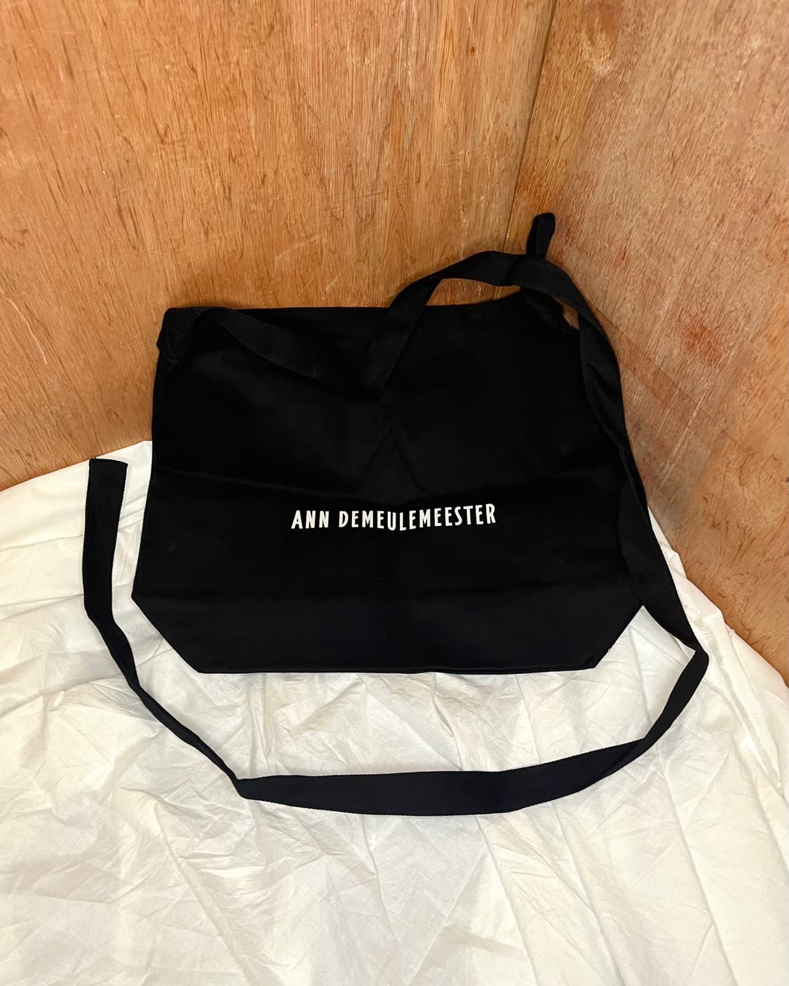 앤드뮐미스터 블랙 AD 크로스백 상품이미지1