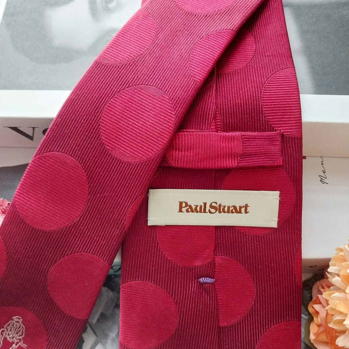 Paul Stuart 폴 스튜어트 실크 레드 도트 자카드 넥타이 9cm  상품이미지7