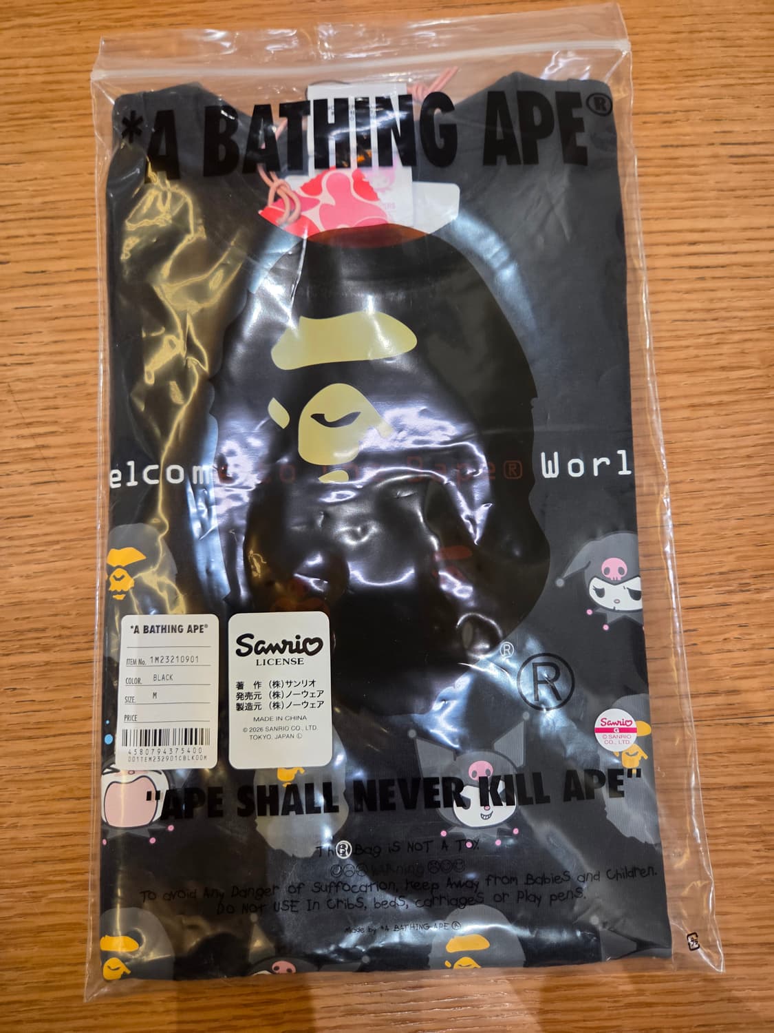 [베이프 x 산리오]쿠로미 티셔츠 블랙 M 새상품 상품이미지3