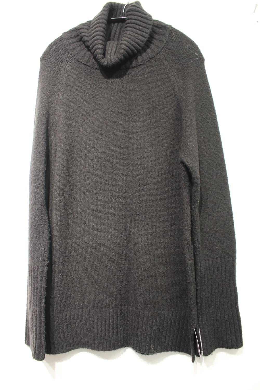 264. 블랙 숄카라 니트 상품이미지1