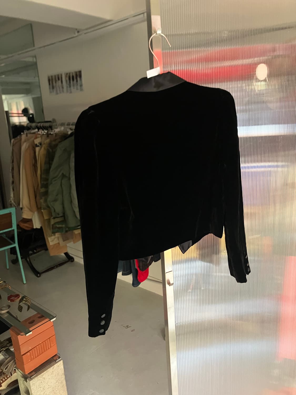 벨벳 크롭 자켓 상품이미지4