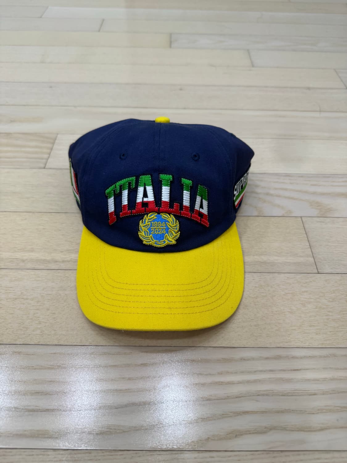 슈프림 이탈리아 6-패널 네이비 - 24SS 상품이미지1