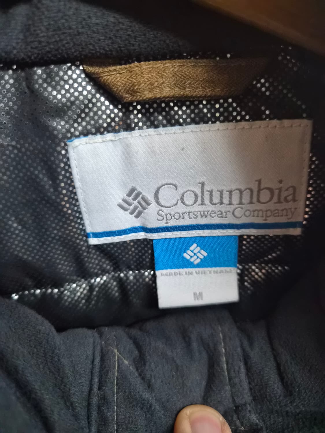 M) 컬럼비아 덕다운 패딩 팝니다 상품이미지5