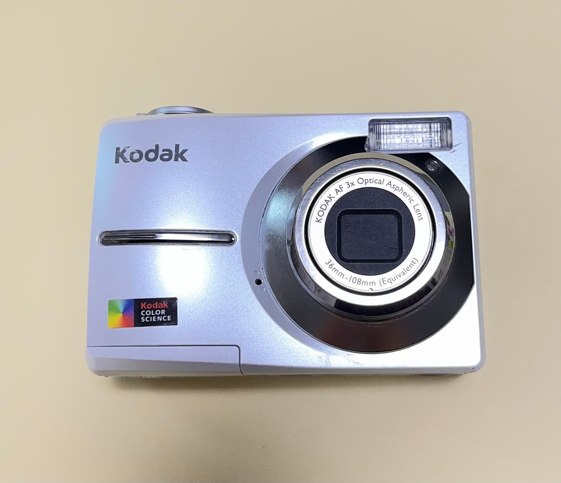 코닥 이지쉐어 c613 펄 화이트 빈티지 카메라 상품이미지1