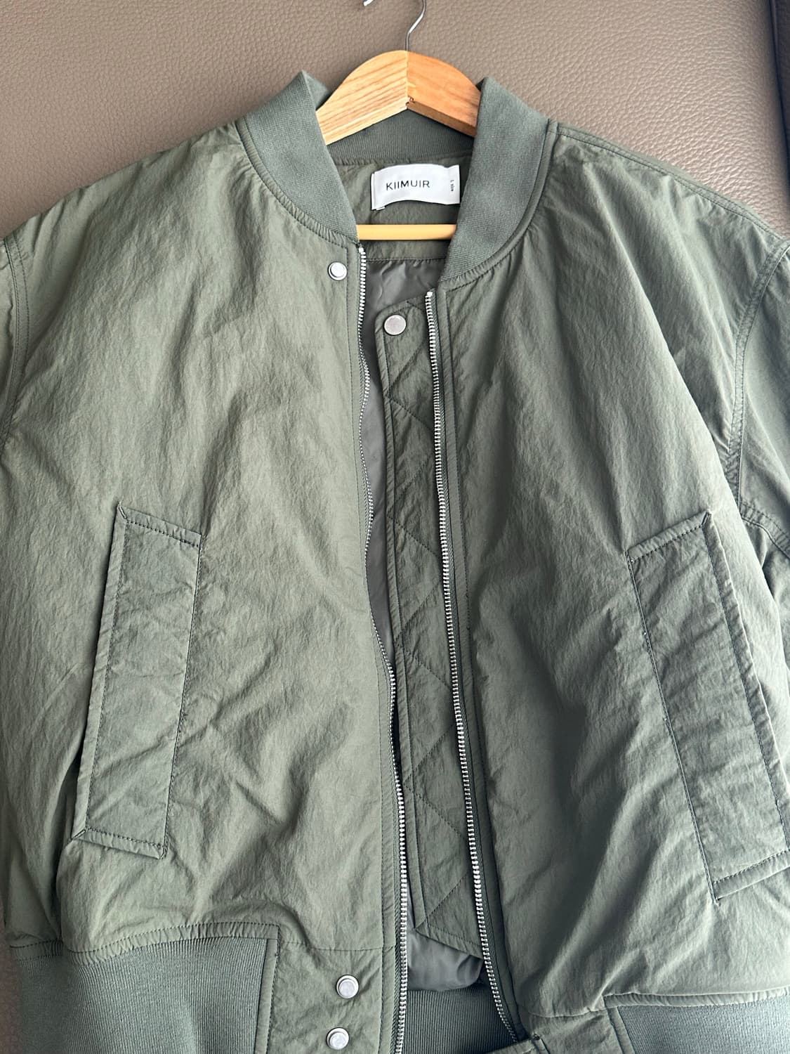 Kiimuir 왁스 패디드 숏 봄버자켓 상품이미지2