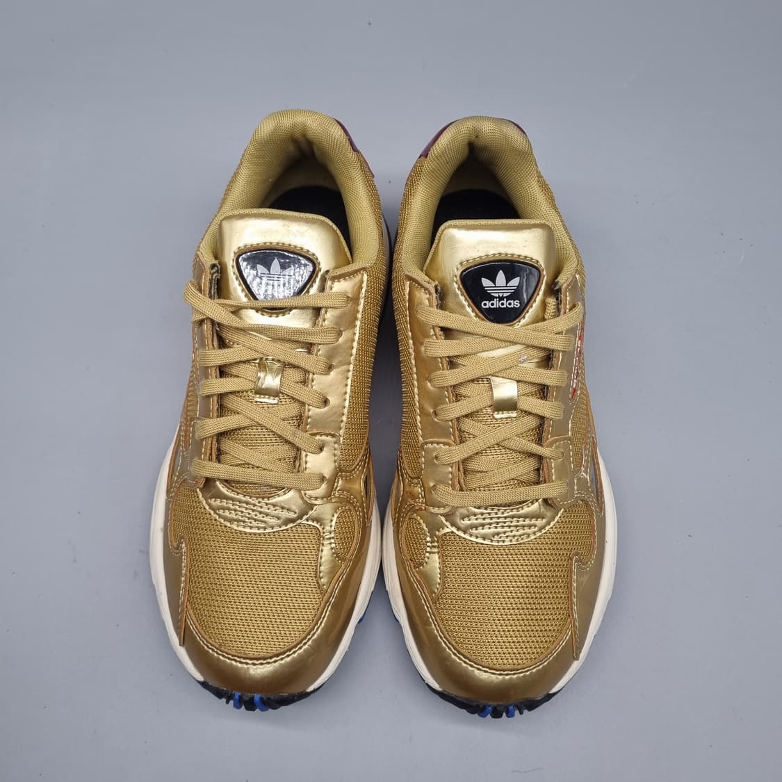 아디다스 팔콘 골드메탈릭 여성운동화240  상품이미지2