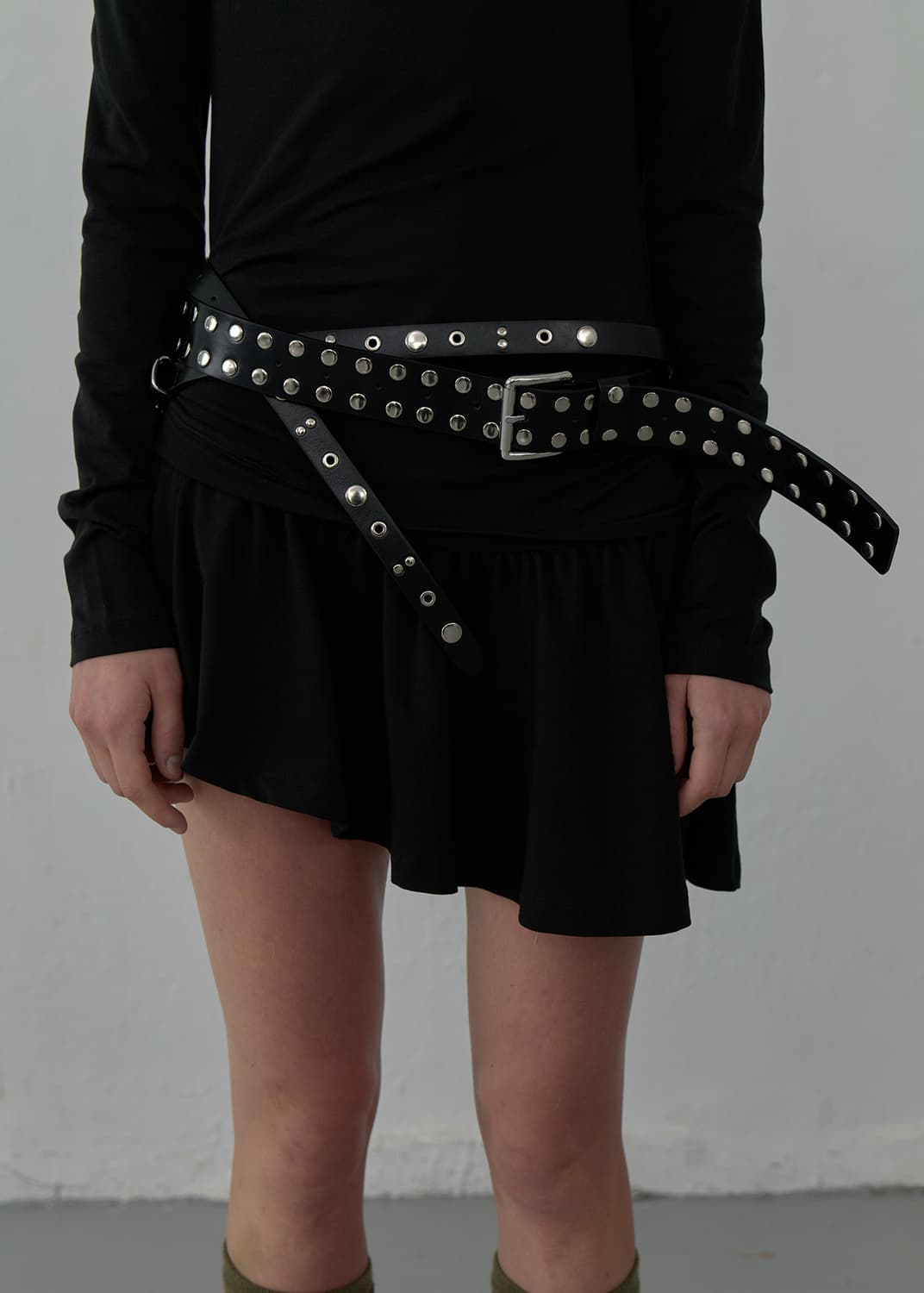 LCDC DOUBLE STUDDED LEATHER BELT / 새상품 상품이미지1