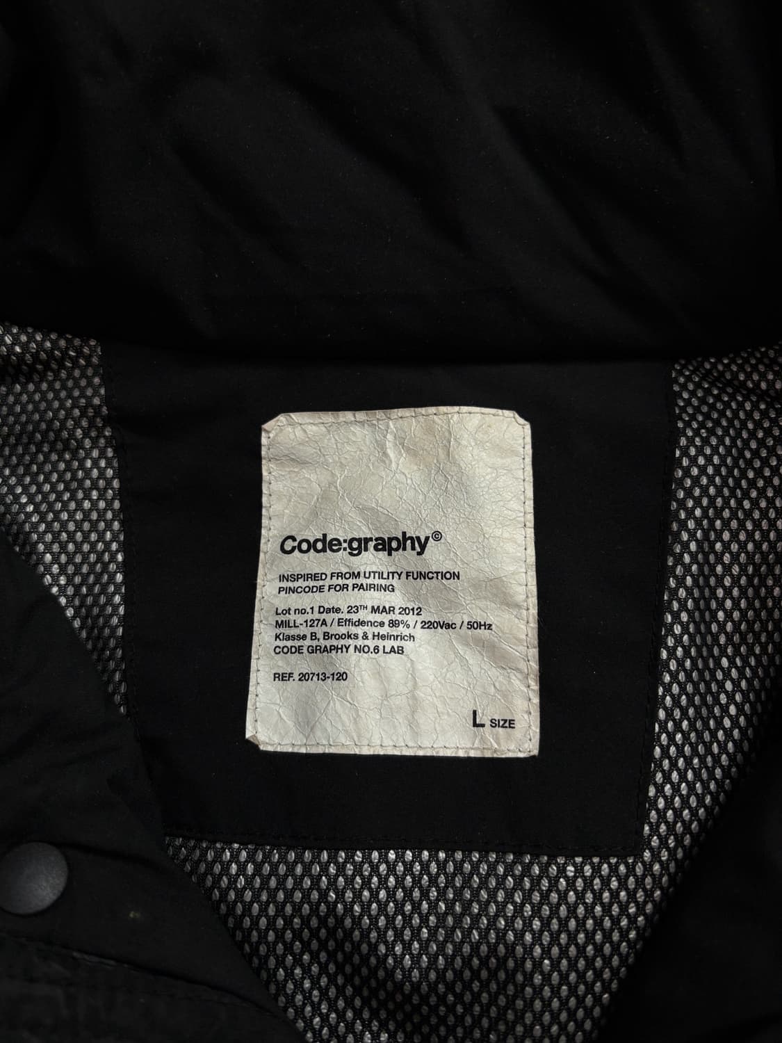 코드그라피 유틸리티 블랙 푸퍼 숏 패딩 1849 상품이미지3