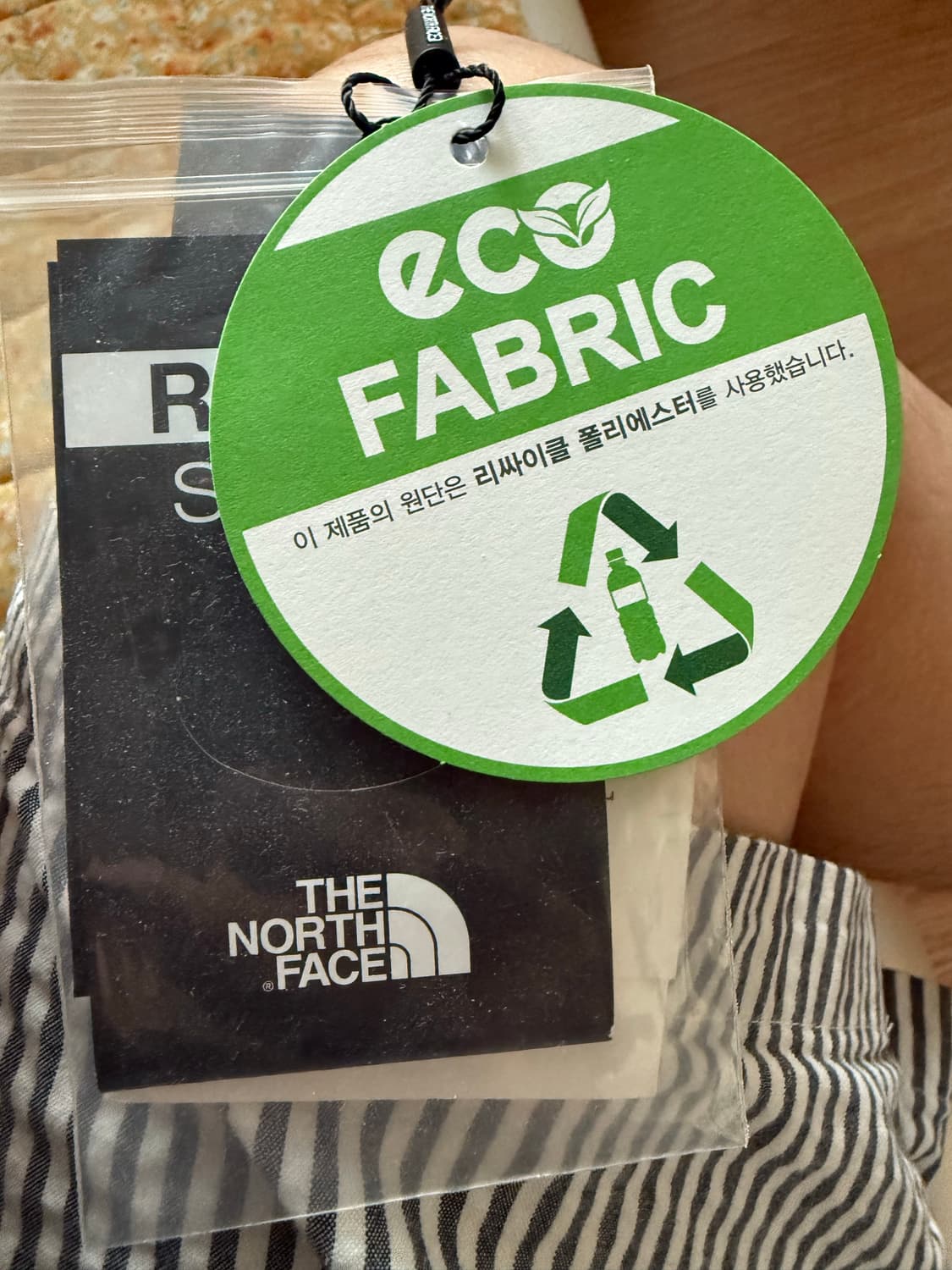 노스페이스 화이트라벨 노벨티눕시 RDS 유광블랙 105(xl) 상품이미지8