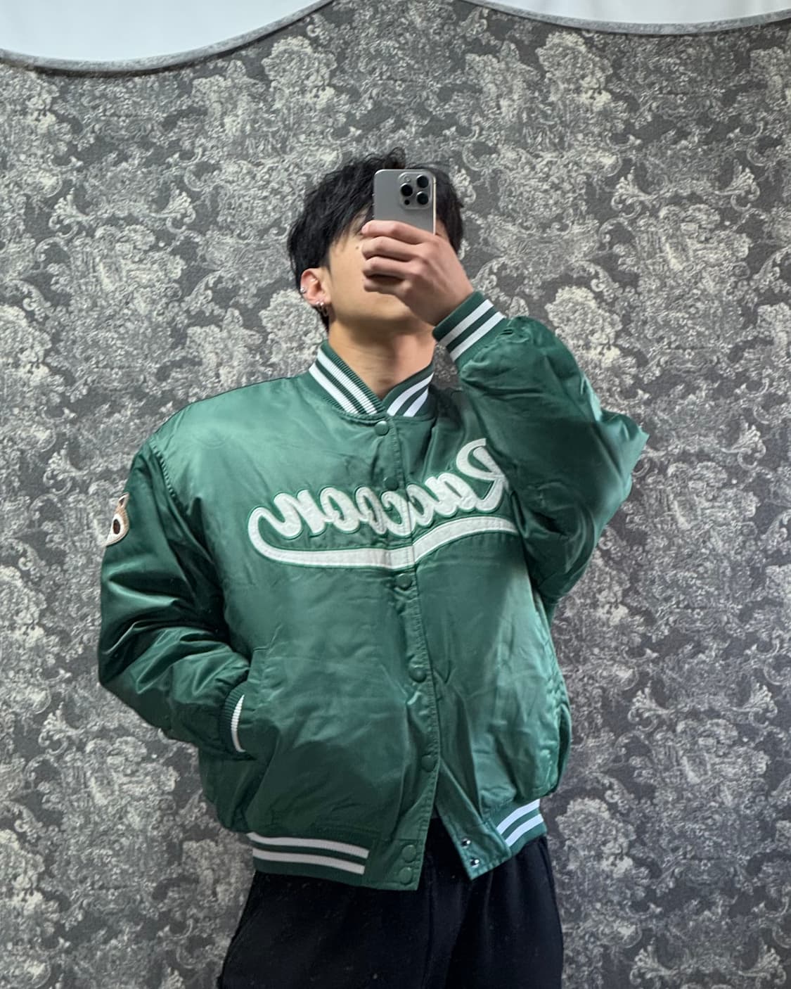 takeasy raccu 테이크이지 베이스볼 바시티 자켓 상품이미지1