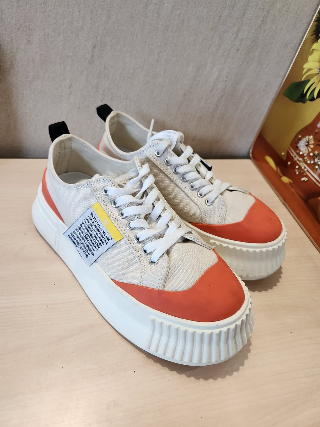 Star Wars BB-8 한정판 스니커즈 👟 SWYFISH 콜라보 상품이미지1
