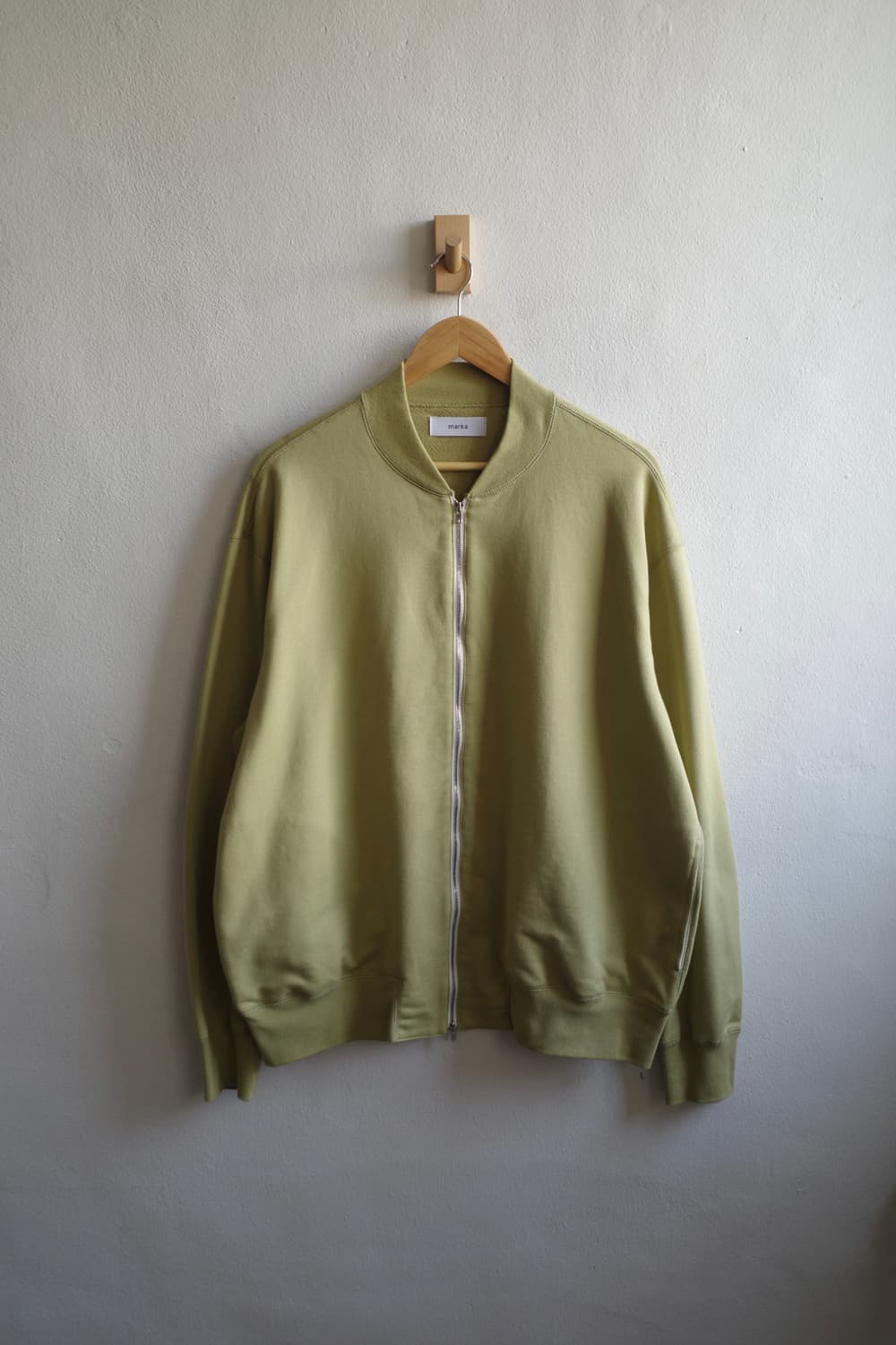 마카 집업 스웻셔츠 상품이미지1