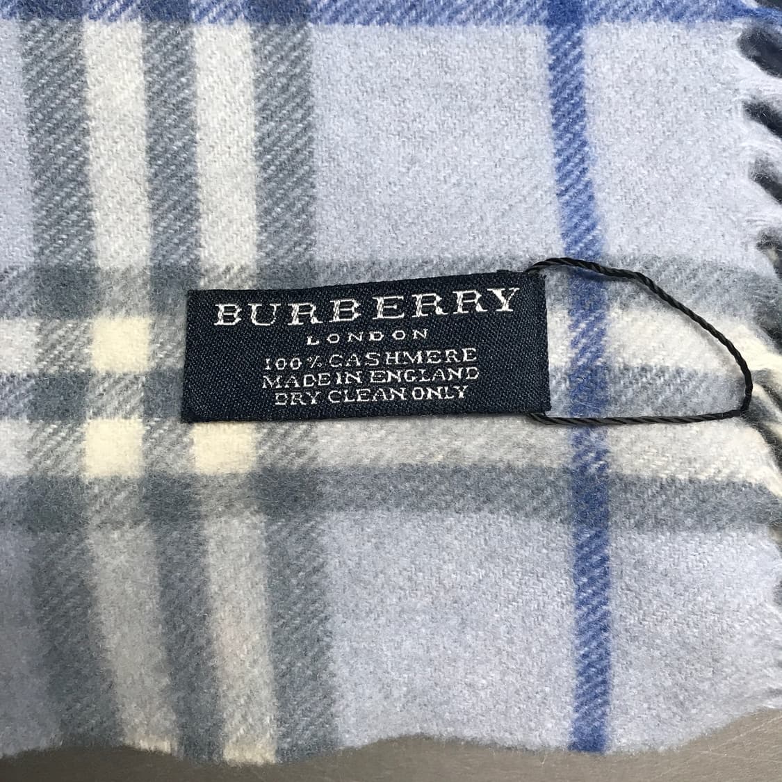 버버리 정품 캐시미어 머플러 스카이블루 상품이미지4