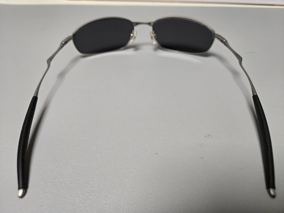 오클리 Ti 위스커 풀티타늄 상품이미지3