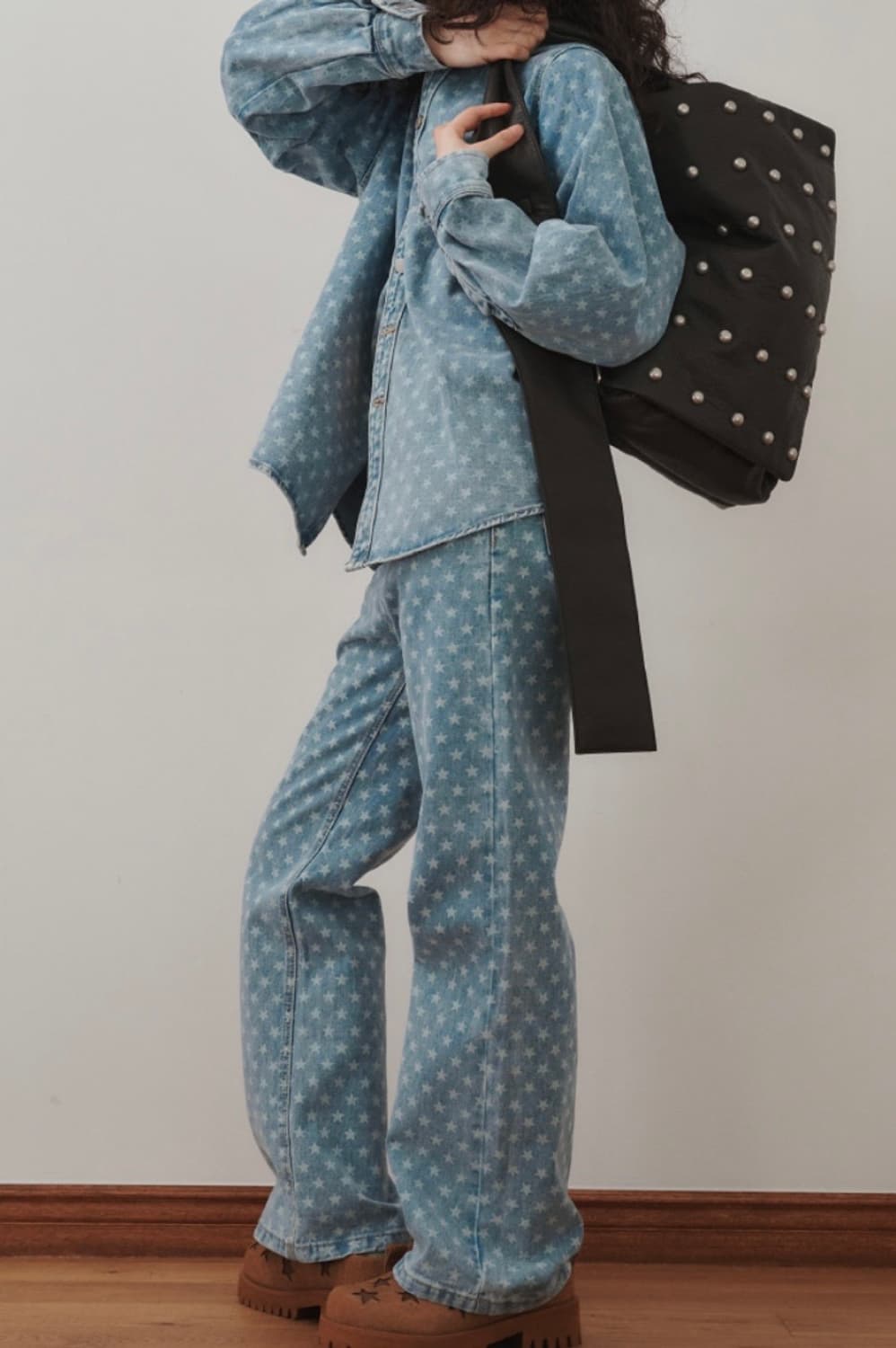 플리즈프로젝트 레더 메신저백 상품이미지4