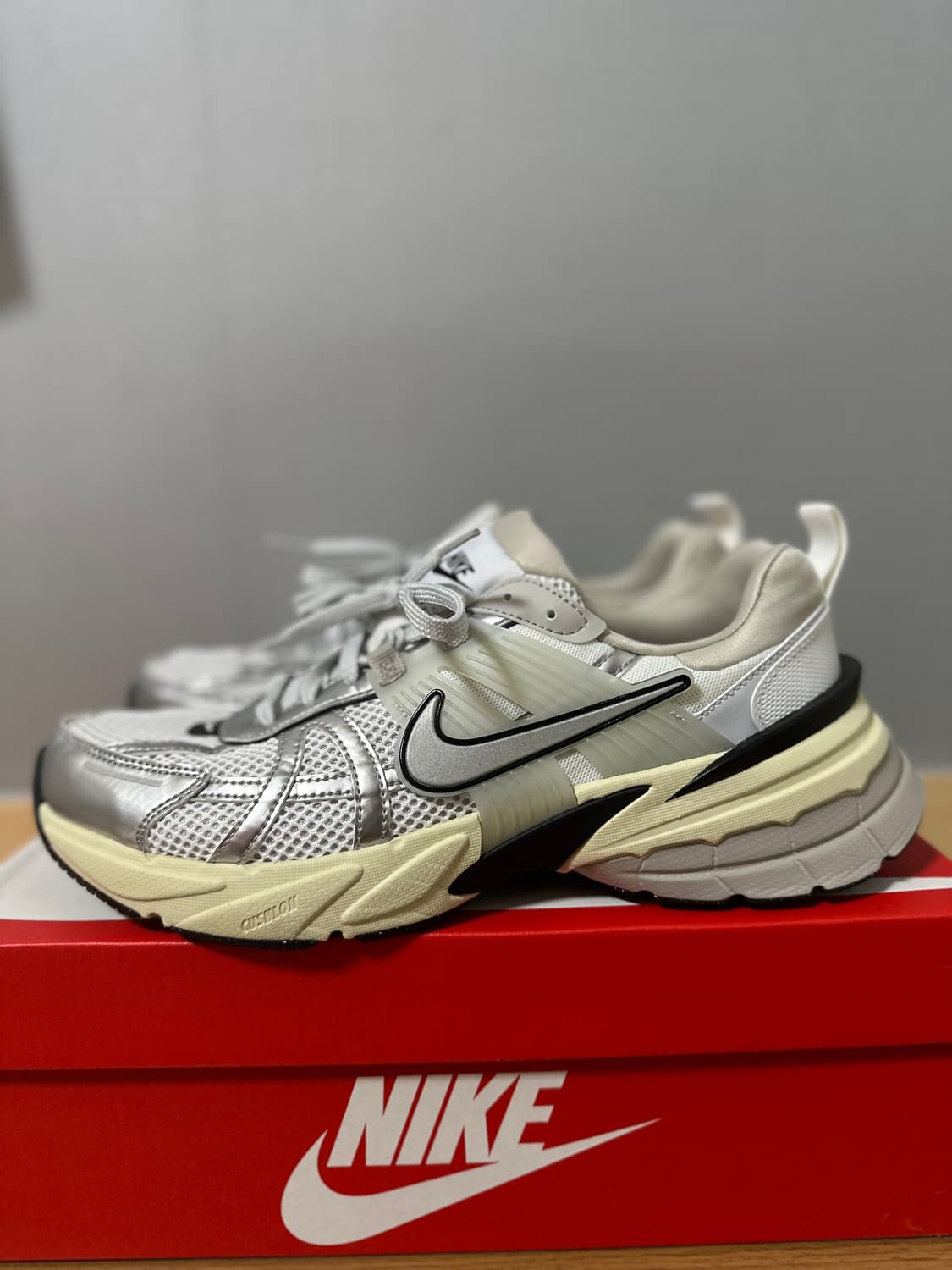 나이키 V2k 런[275] 상품이미지1