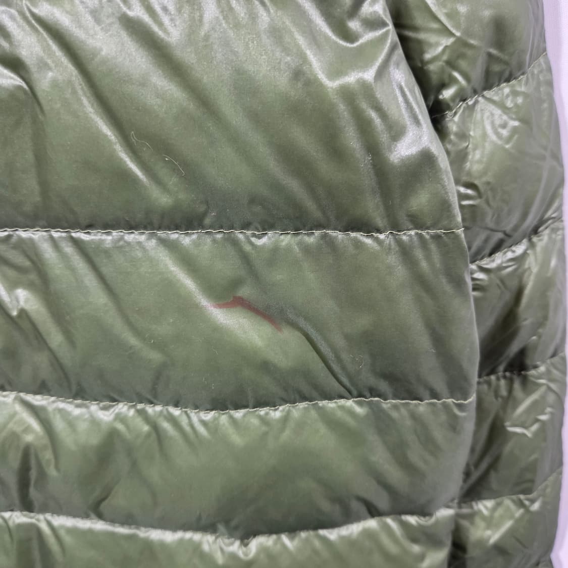 [MONCLER] 몽클레르 그린 퀄팅 경량 패딩자켓 상품이미지8