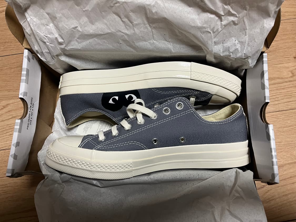 컨버스 척 70 로우 꼼데가르송 콜라보 딥그레이 상품이미지1