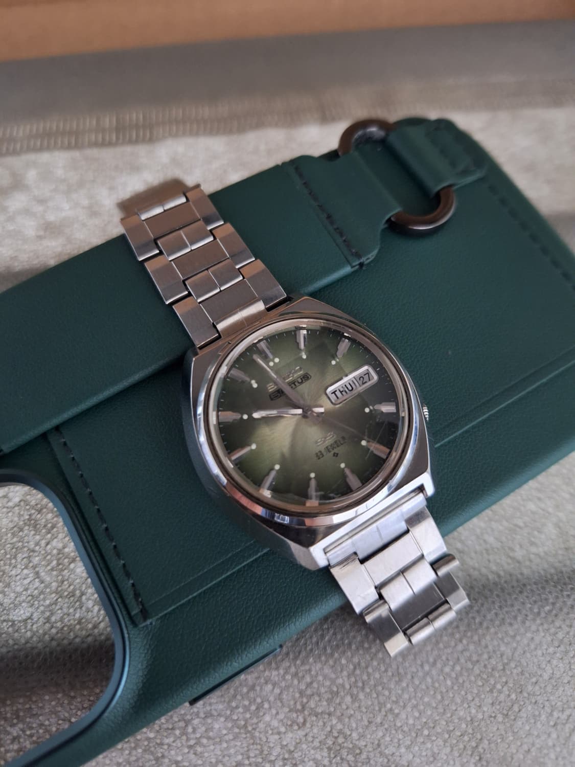 세이코 빈티지 오토메틱 시계판매합니다 상품이미지7