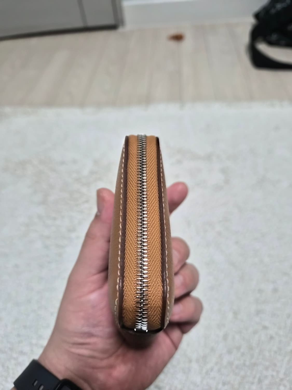 에르메스 지갑 판매합니다. 상품이미지3