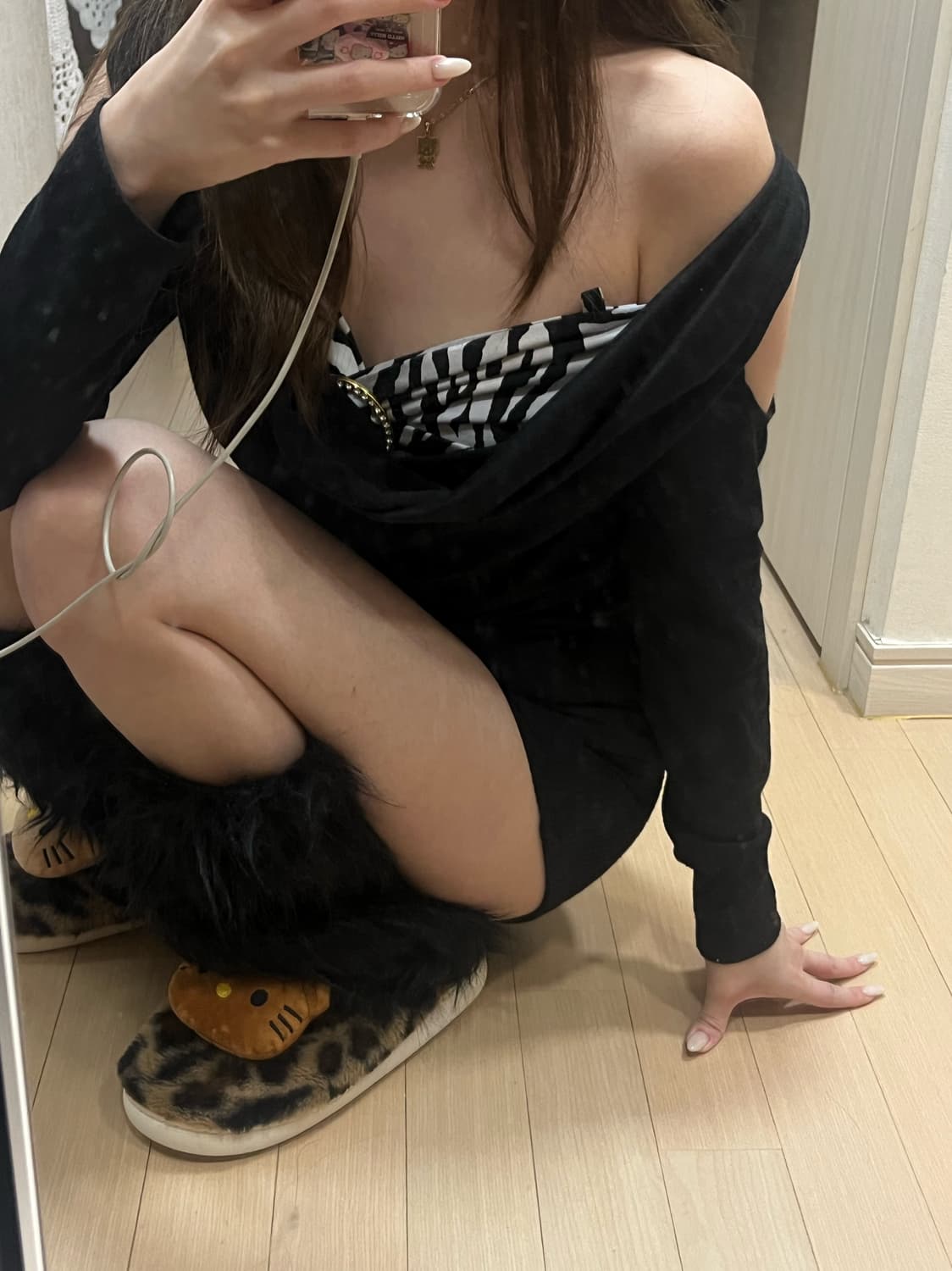 d.i.a깔 오네갸루 대장템 지브라 레이어드 컷아웃 탑 상품이미지6