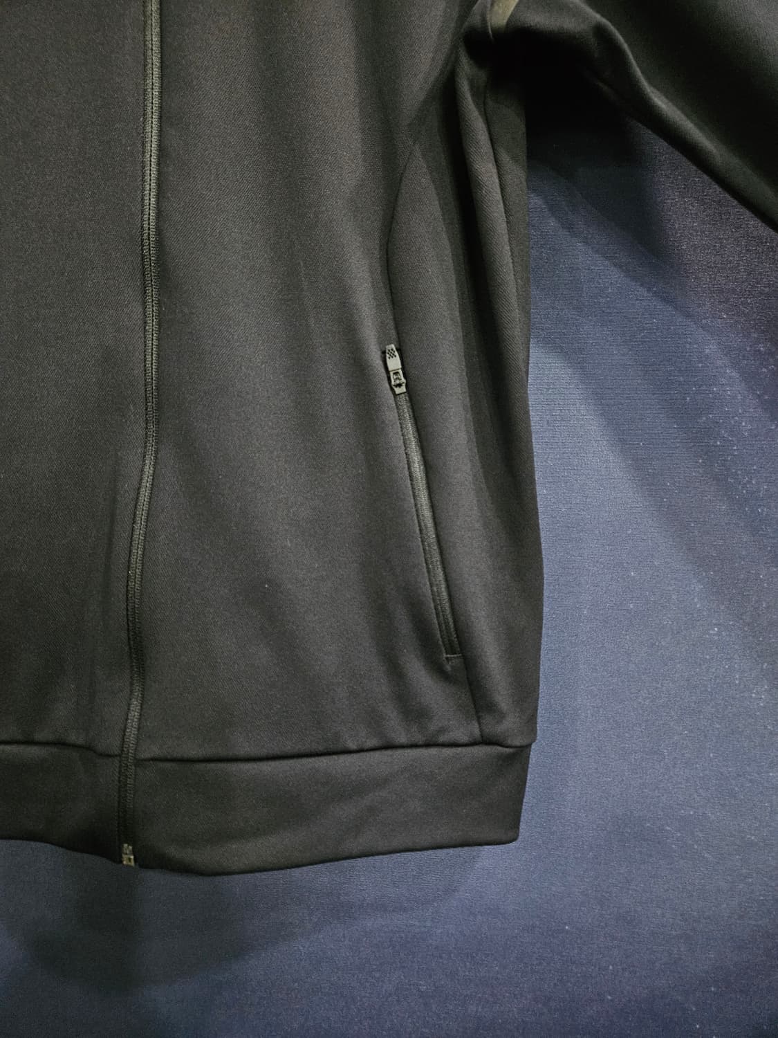 다이나핏 프린팅 블랙 남성 슬림핏 95 집업자켓  상품이미지6