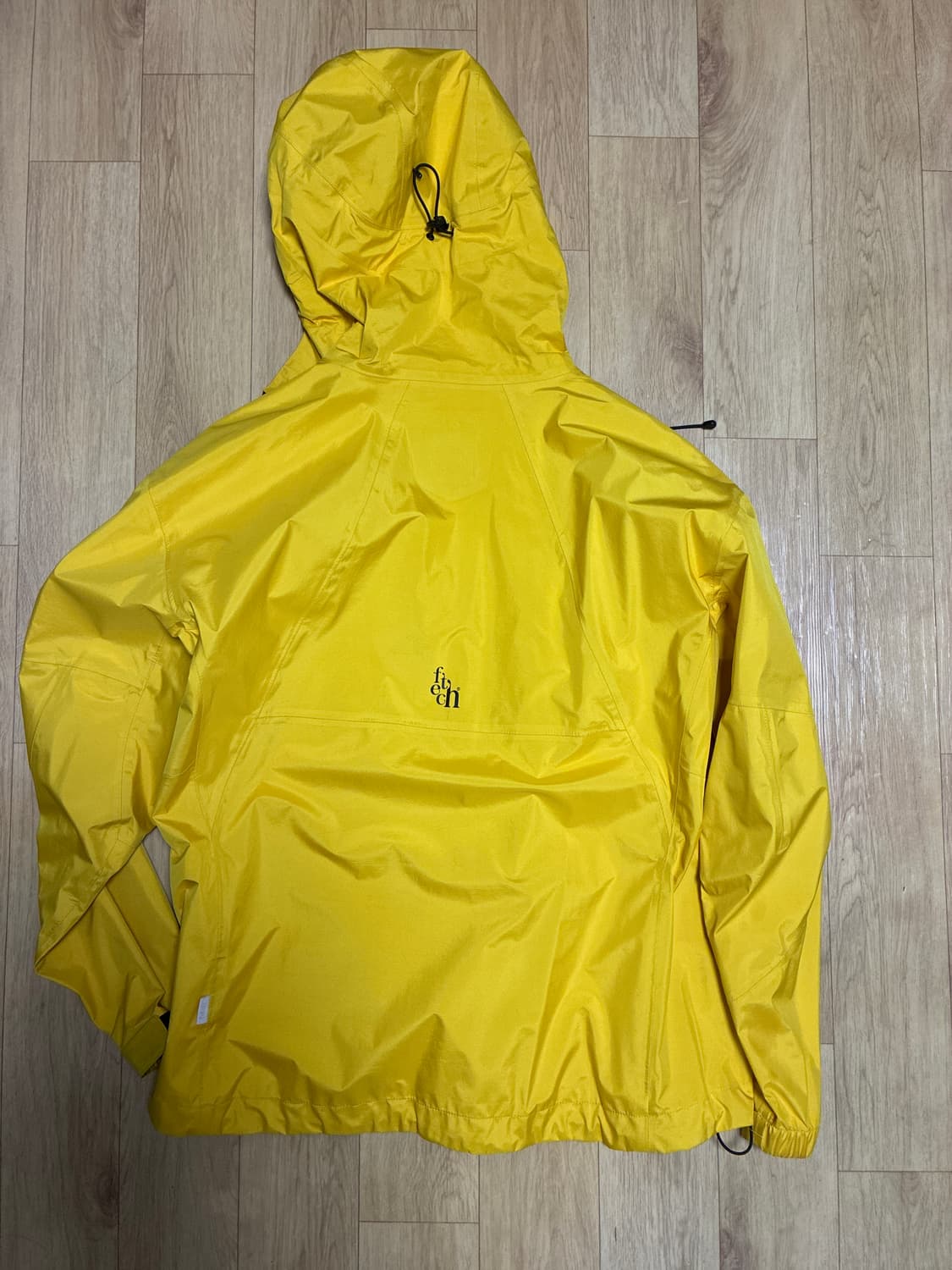 Fetch 바람막이 상품이미지2