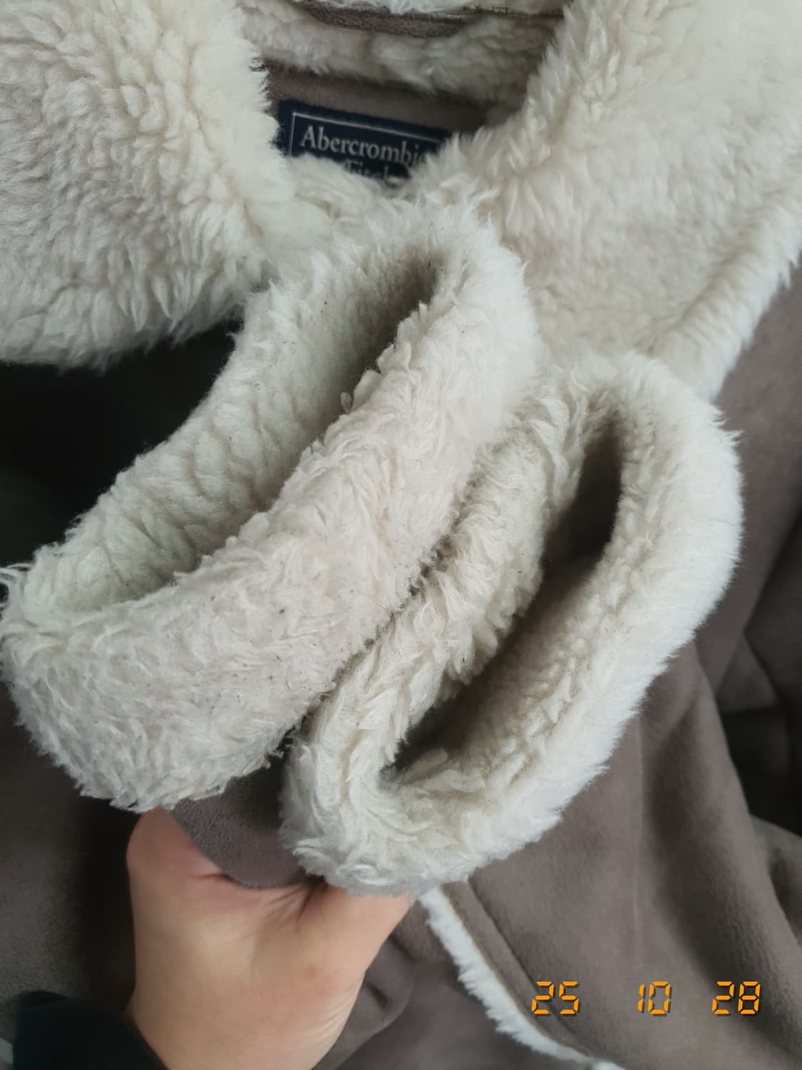 아베크롬비 브라운 스웨이드 무스탕 자켓 S 상품이미지4