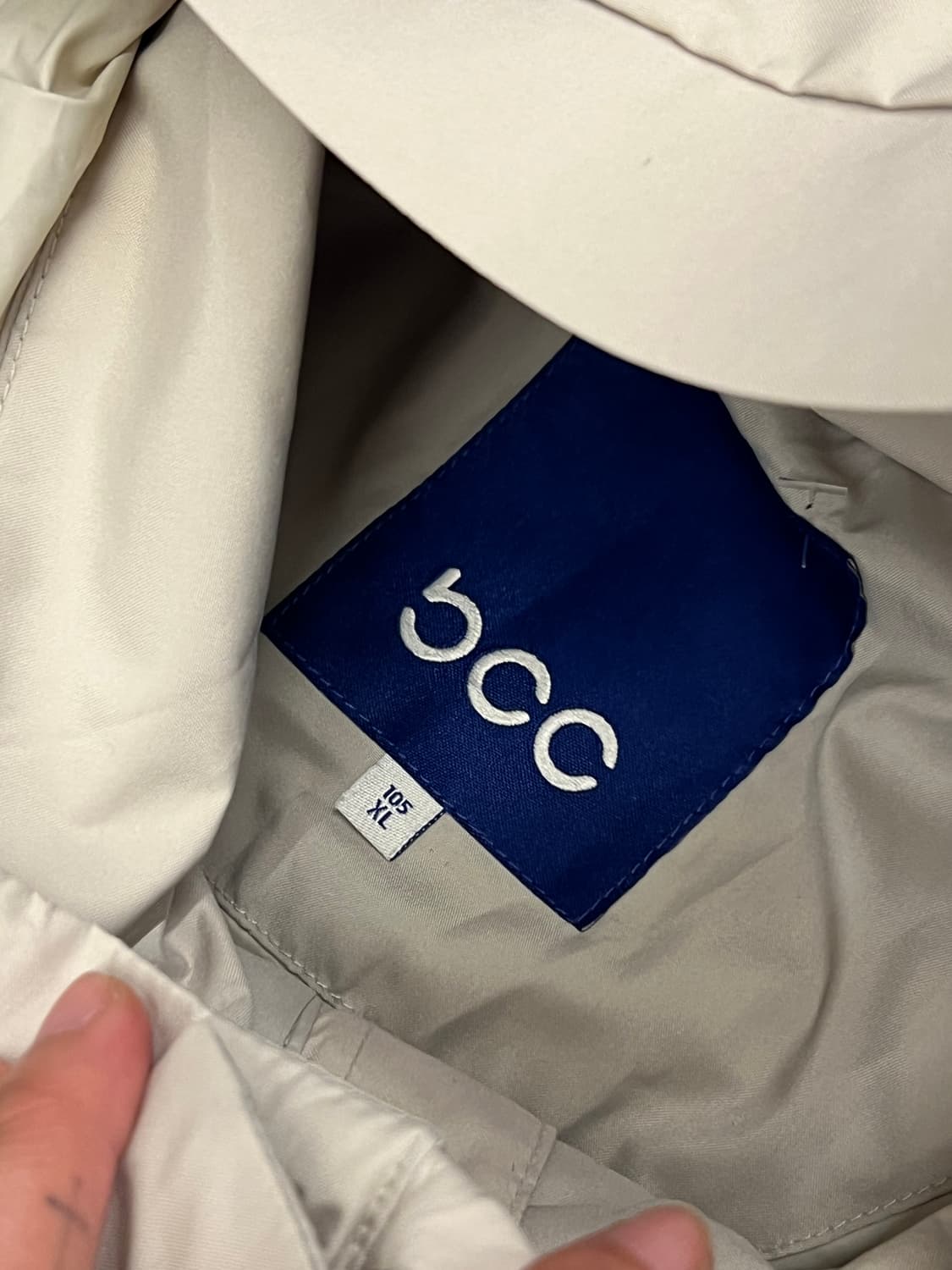 블랙야크 bcc 고어텍스 바람막이 처분  상품이미지4