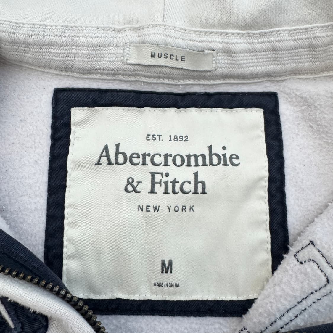 아베크롬비 Y2K 아치로고 후드집업 상품이미지8