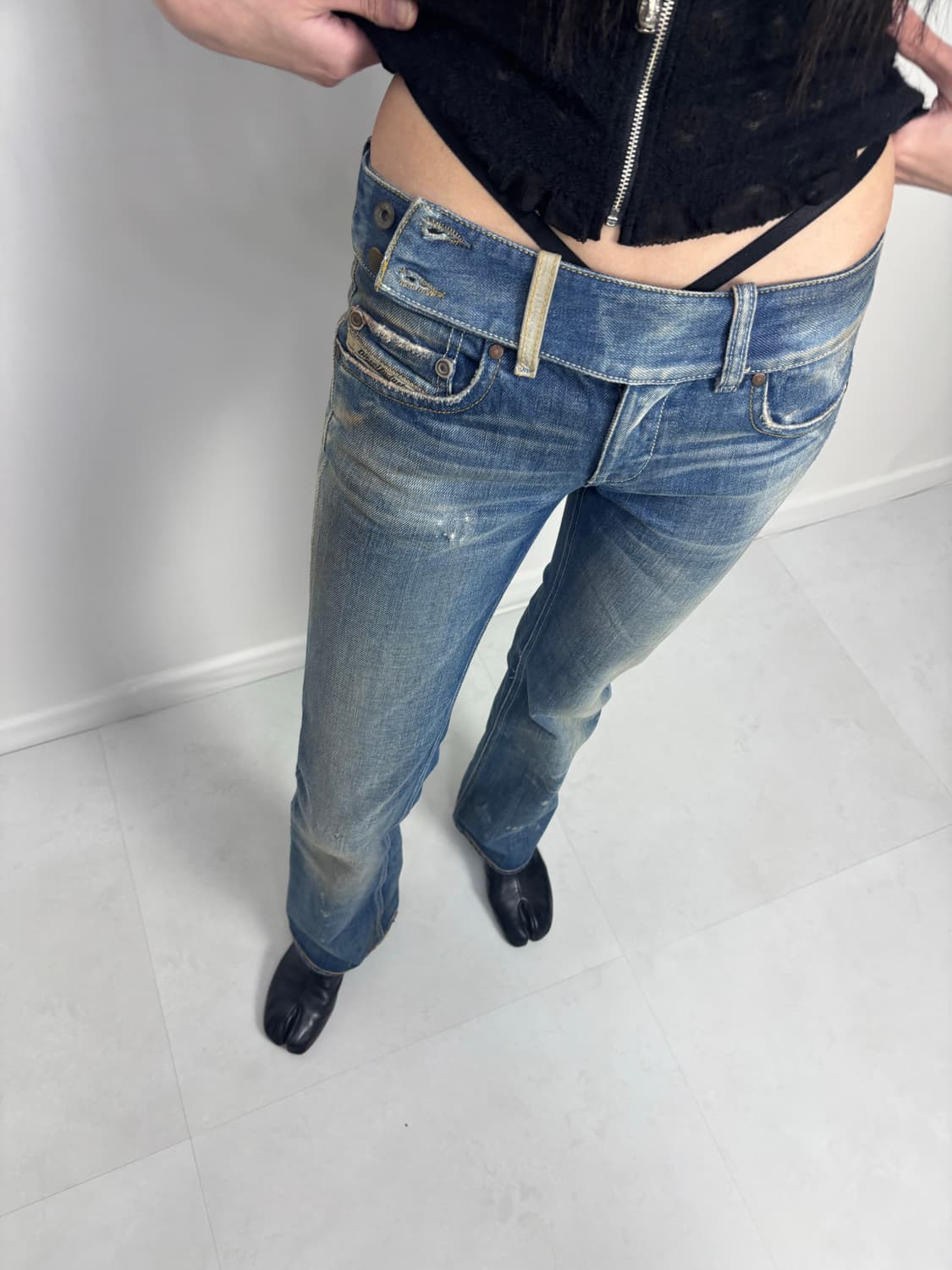 DIESEL BELTED WAIST BOOTCUT DENIM 상품이미지6