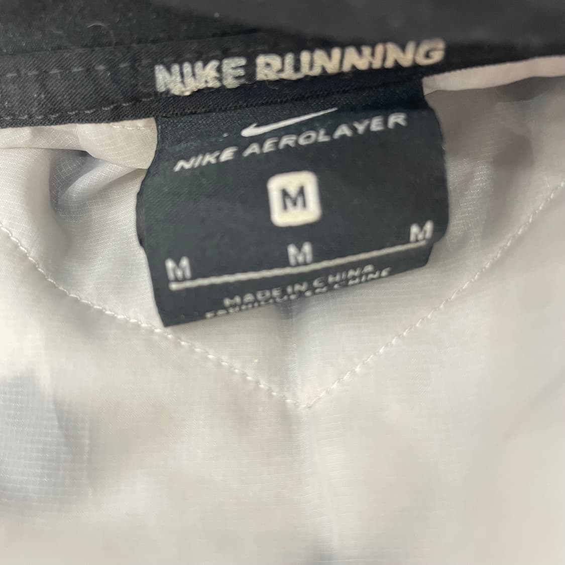 나이키 에어로레이어 자켓 상품이미지4