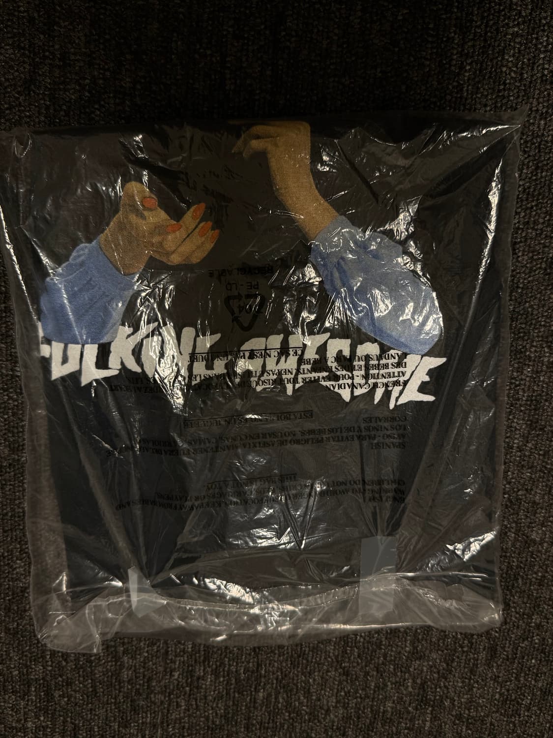 [L] 퍼킹어썸 블루베일 반팔티 블랙 상품이미지1