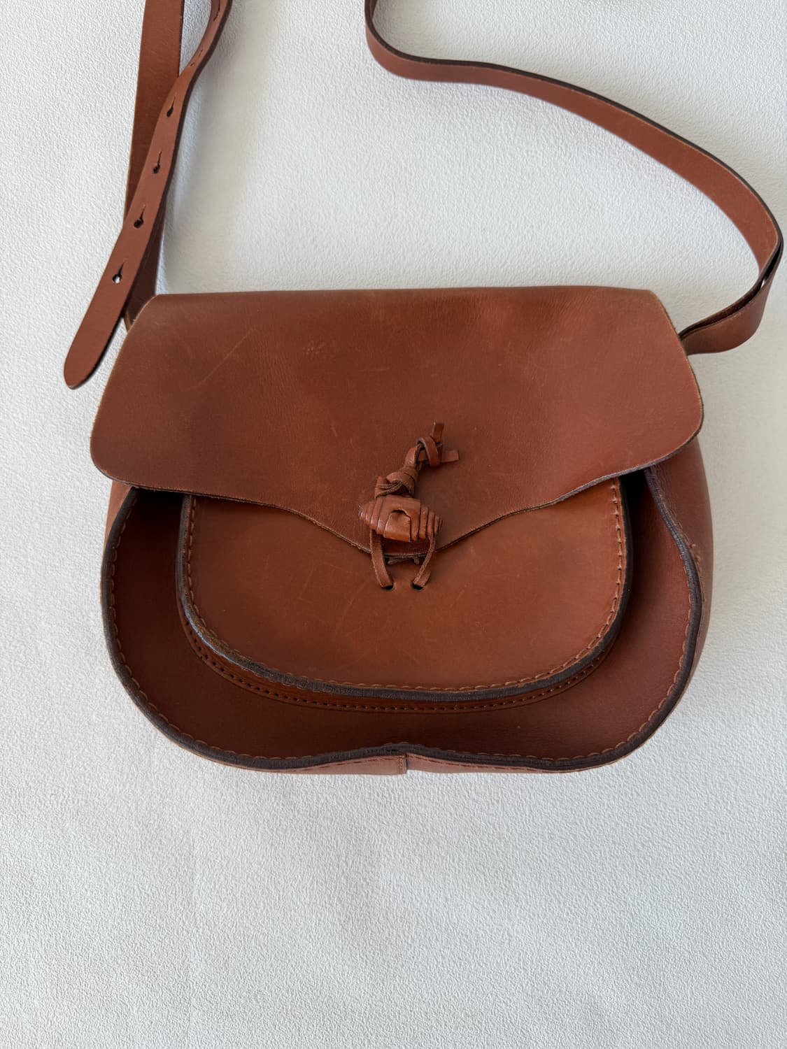 Pre owned 레더 크로스백 상품이미지2