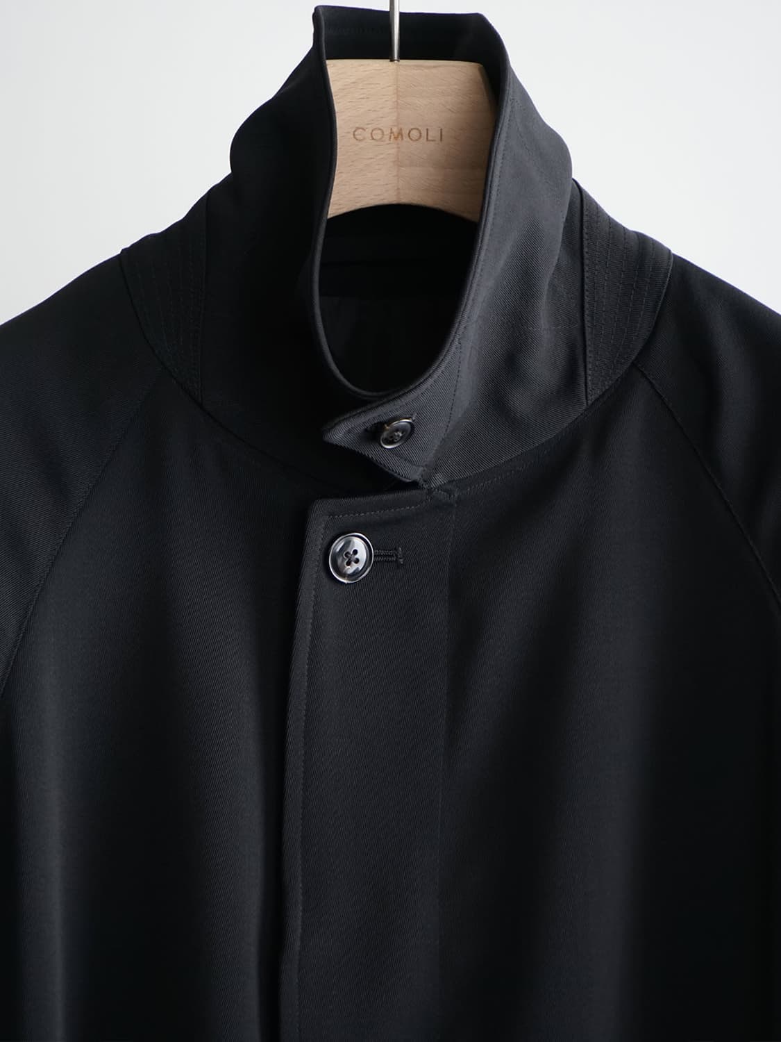 25aw comoli 코모리 울 개버딘 발 칼라 코트 3 상품이미지4