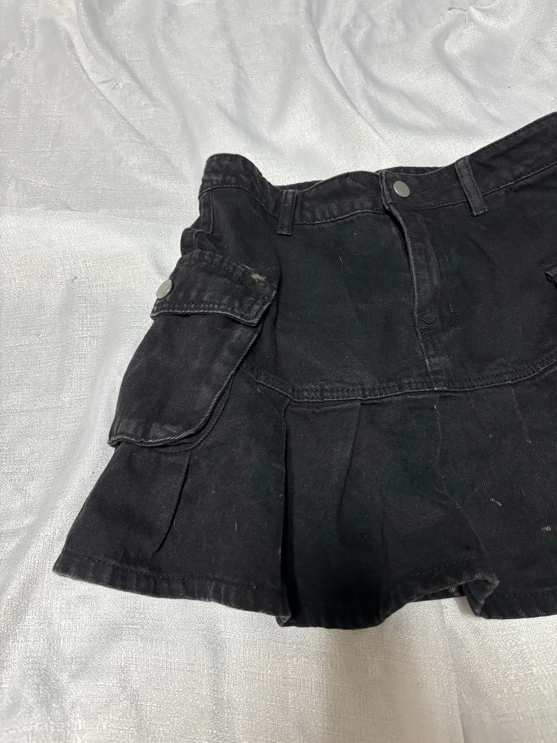 “Unknown” Y2K Black Cargo Pocket Skirts 상품이미지3