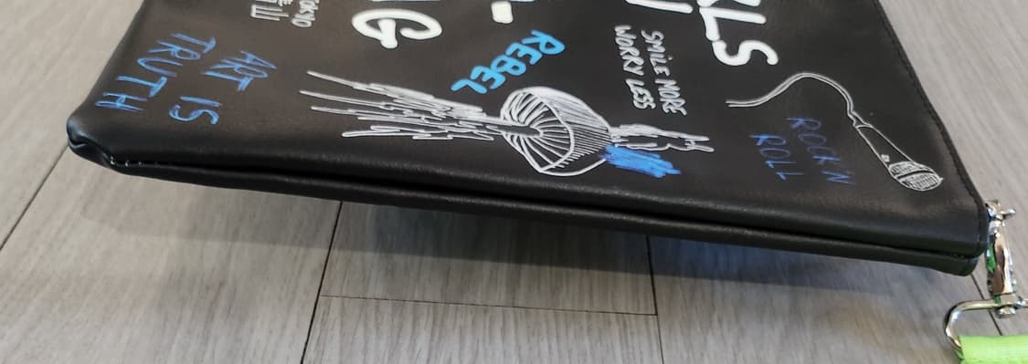 쟈딕앤볼테르 블랙 프린팅 클러치 상품이미지8