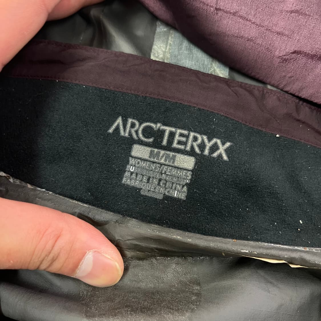 W95 아크테릭스 베타 LT 버건디 일본판 바람막이 자켓 상품이미지4