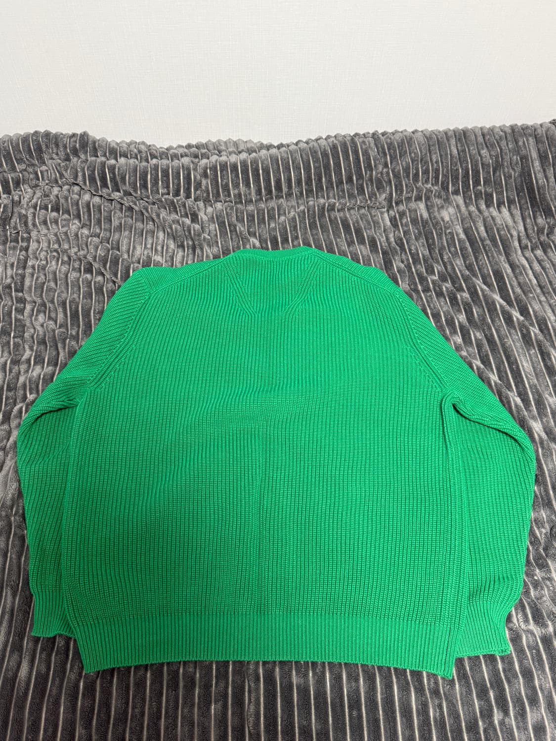 인템포무드 하찌 엘보 볼륨 풀오버_그린어스 상품이미지2