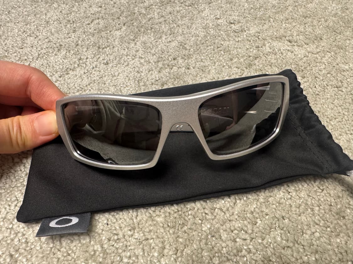 오클리 가스캔 실버 상품이미지1