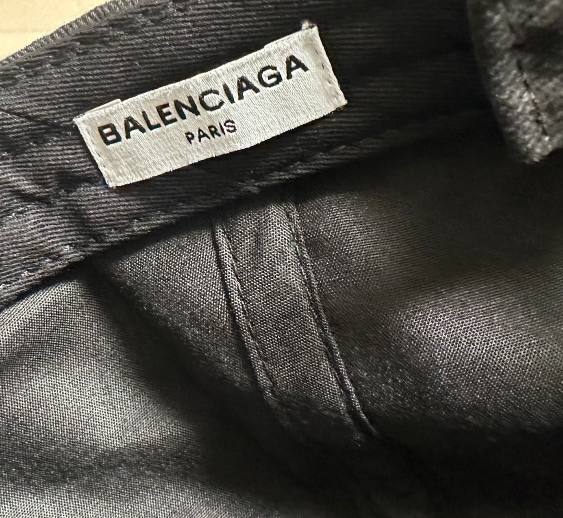 발렌시아가 볼캡 남녀공용 블랙 상품이미지5