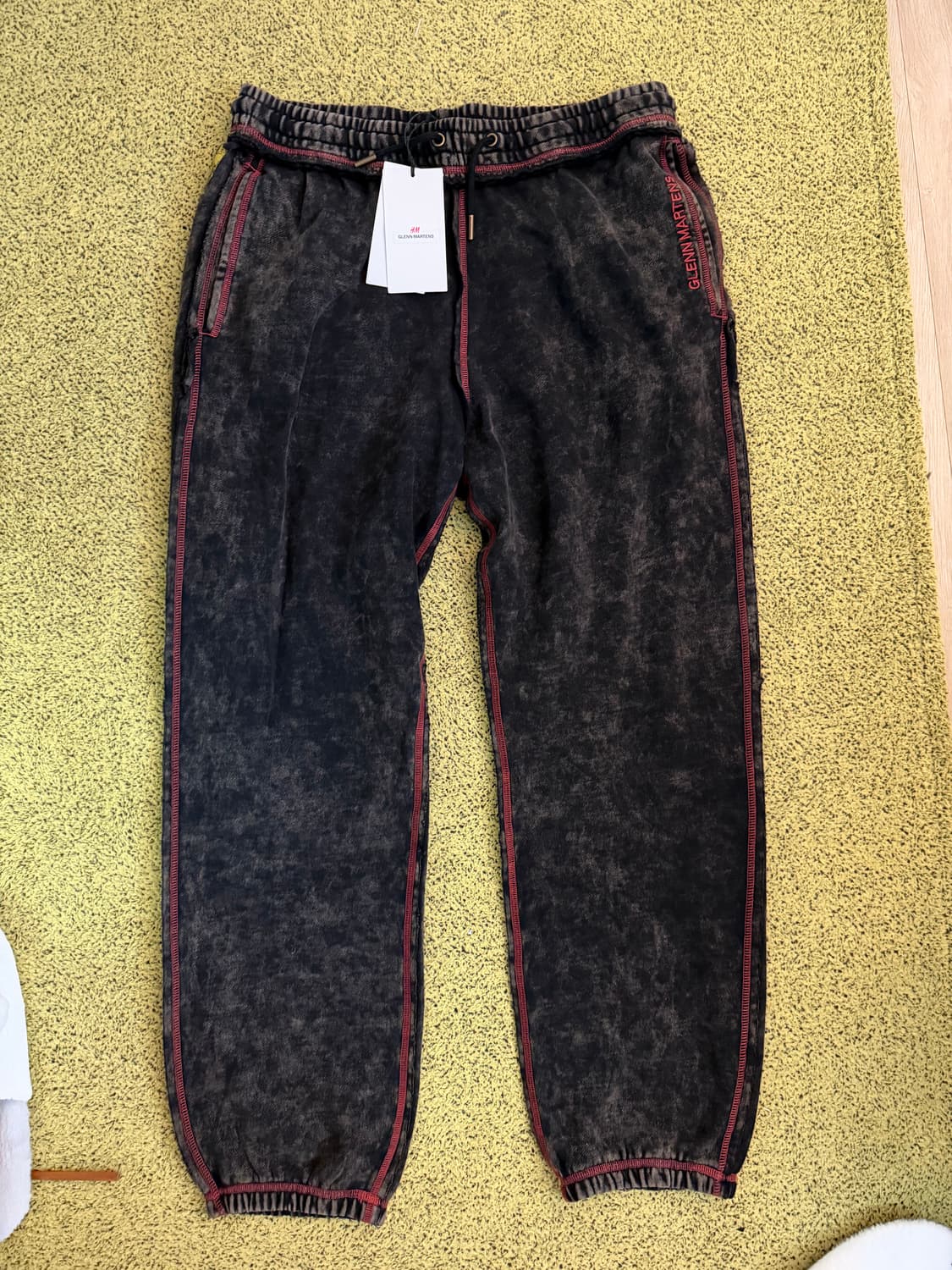 H&M X 글렌마틴스 스웻팬츠 상품이미지1